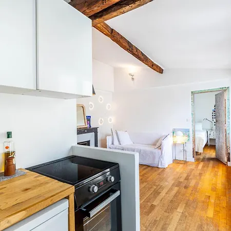Guestready - Center Gem Near Attractions Paris